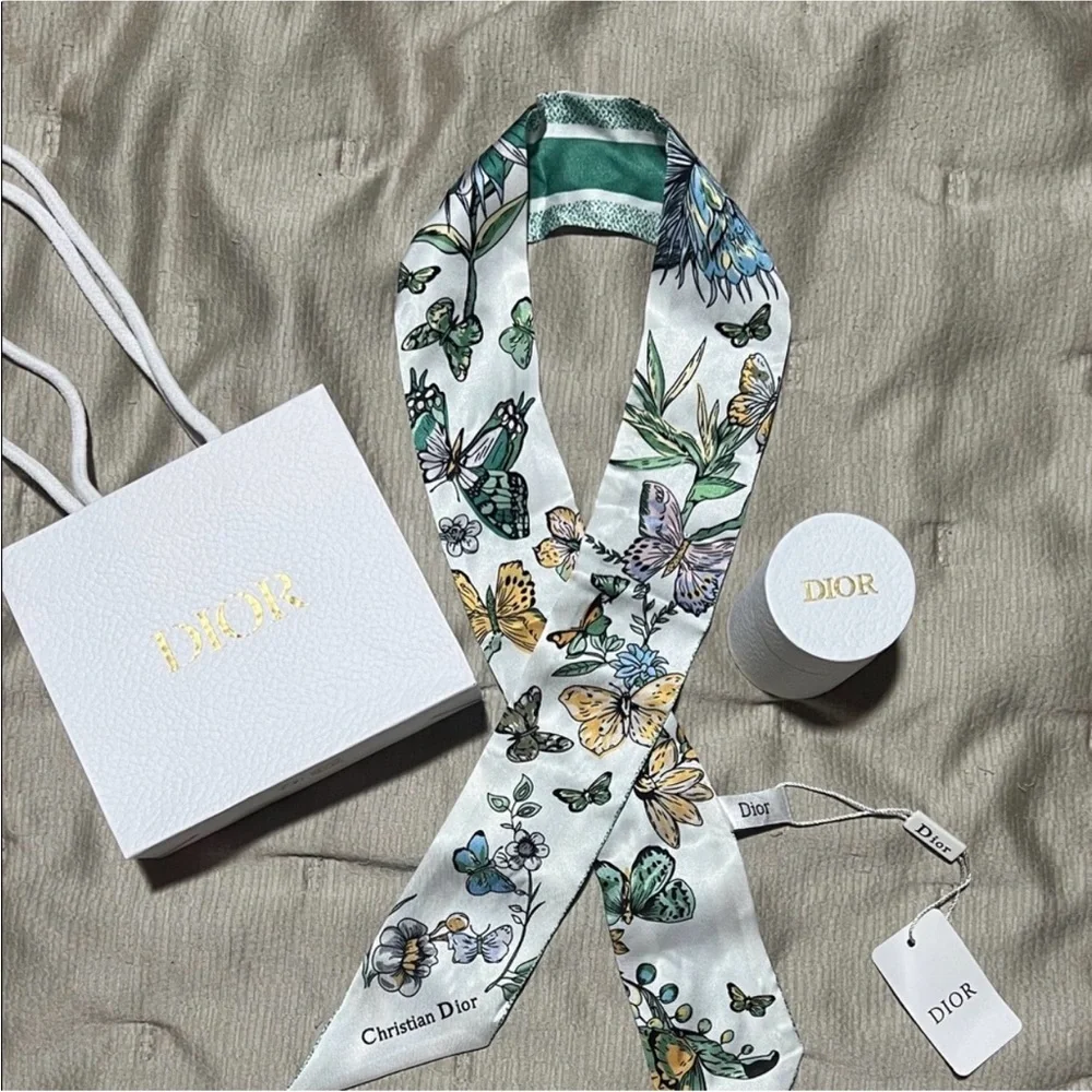 NWT Full Inclusion Dior Butterfly & Floral Silk Scarf Green & White